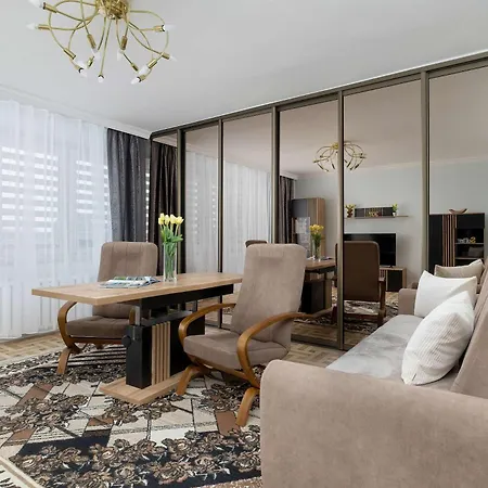Spacious With 3 Bedrooms And Balcony In By Renters * Rzeszow