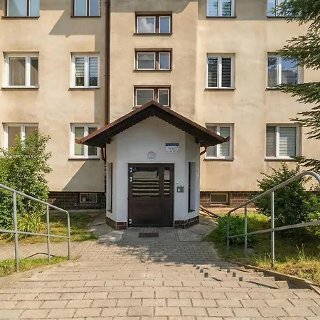 Spacious With 3 Bedrooms And Balcony In By Renters * Rzeszów
